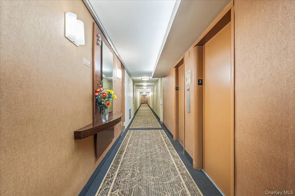 16625 Powells Cove Boulevard Beechhurst NY 11357