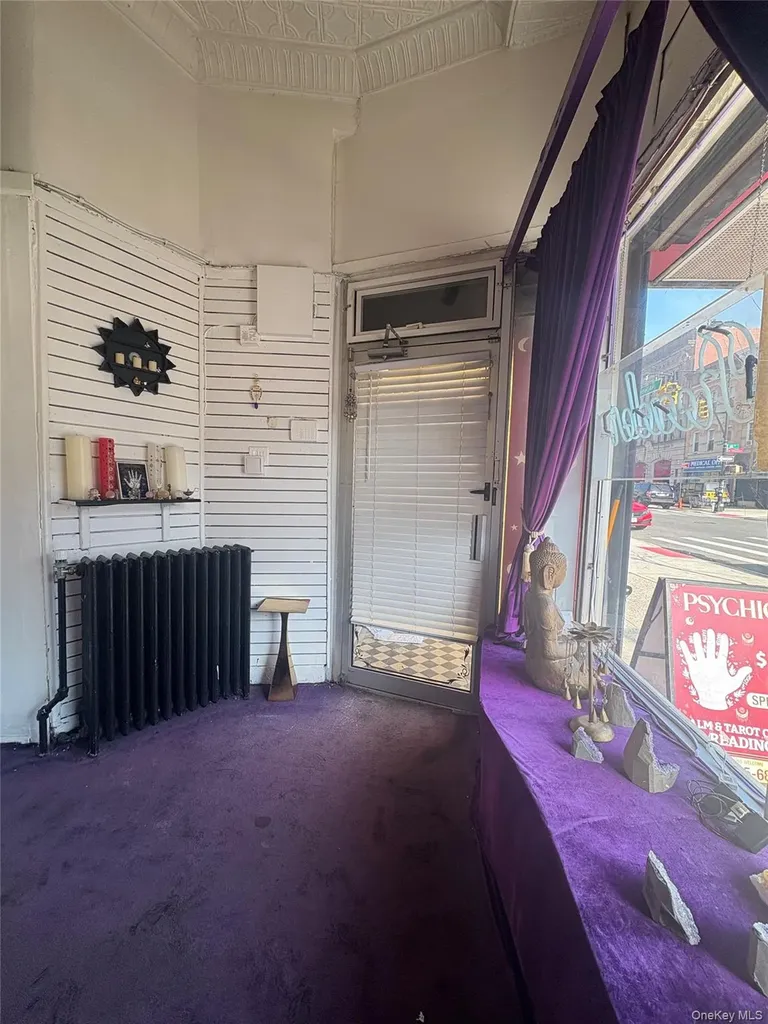 6629 Myrtle Avenue Glendale NY 11385