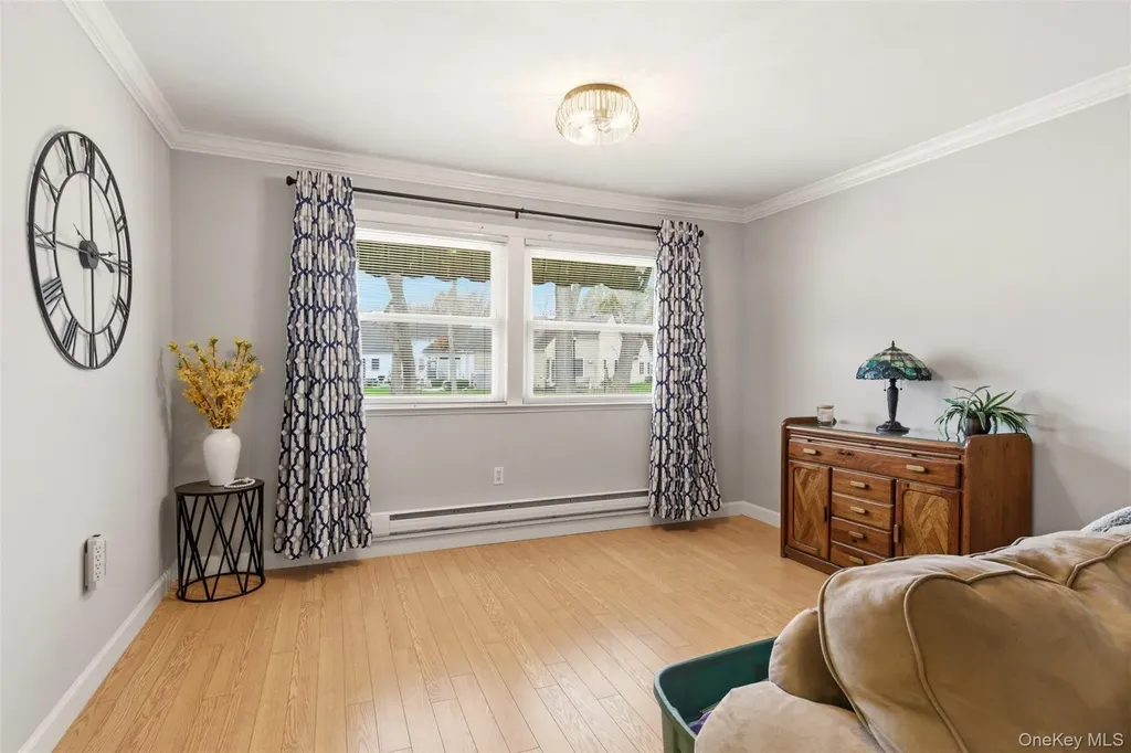 47 Forge Lane Coram NY 11727