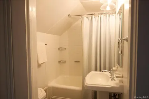 521 Barrett Hill Road Mahopac NY 10541