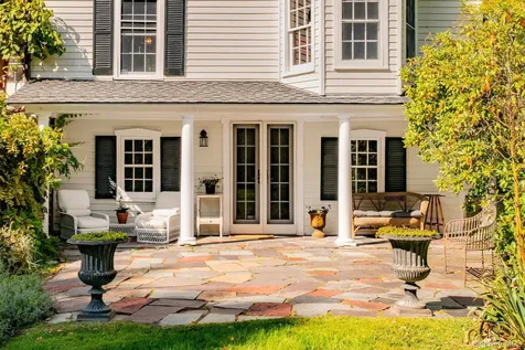 521 Barrett Hill Road Mahopac NY 10541