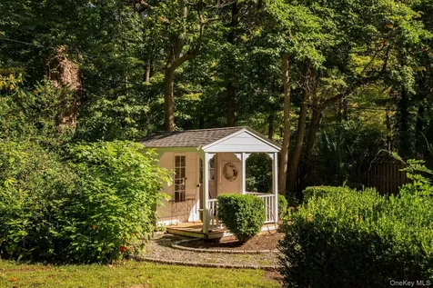 521 Barrett Hill Road Mahopac NY 10541
