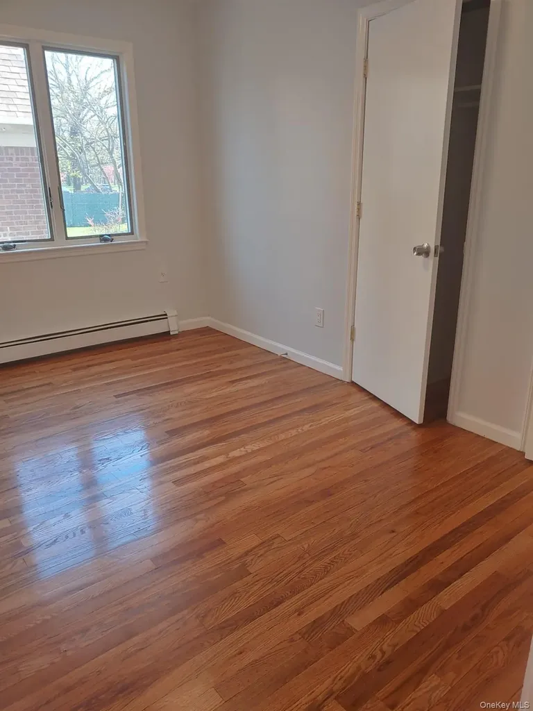 81-12 Commonwealth Boulevard Bellerose NY 11426