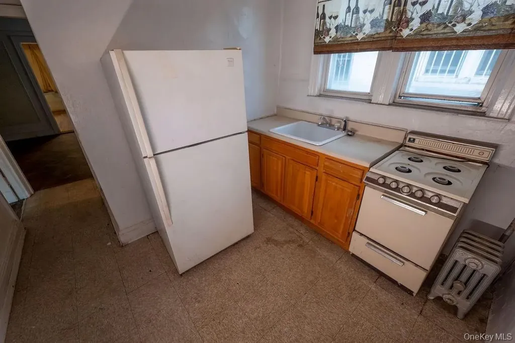 966 E 104th Street Brooklyn NY 11236