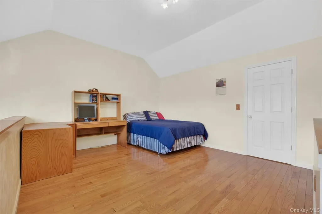 1504 Scarborough Drive Brewster NY 10509