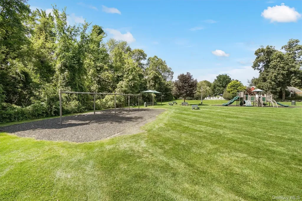 1504 Scarborough Drive Brewster NY 10509