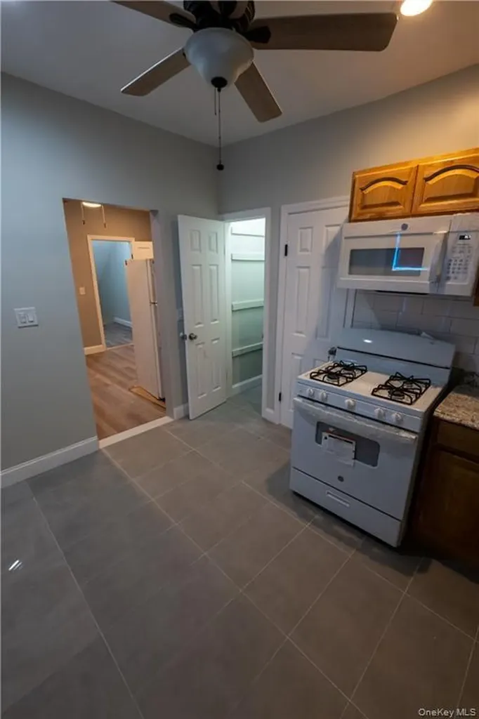 9728 Flatlands Avenue Brooklyn NY 11236