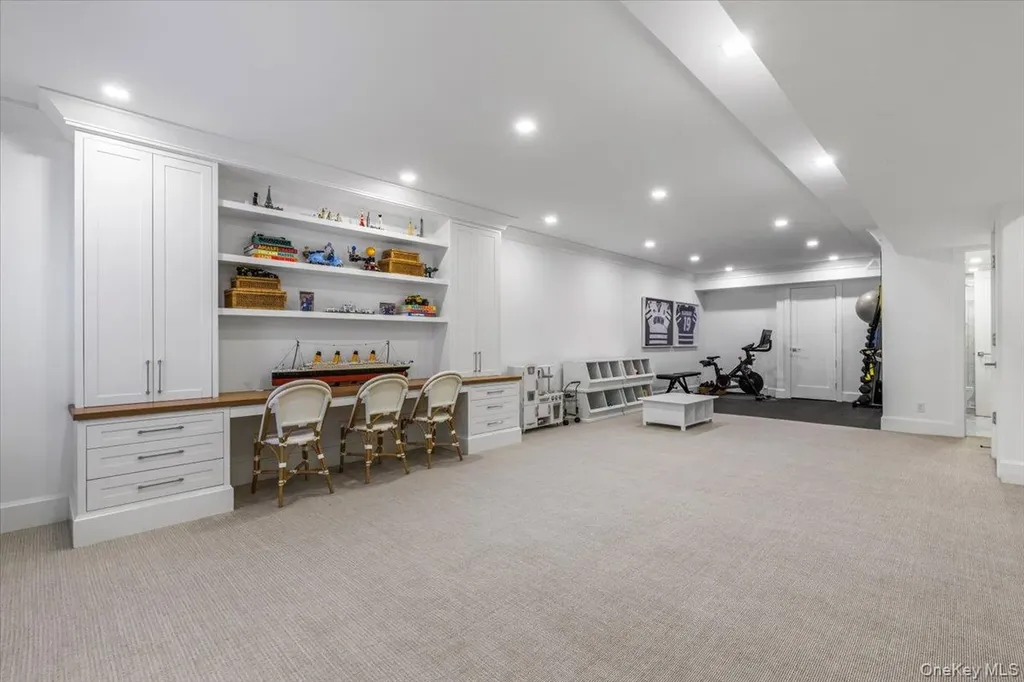 100 Dearborn Avenue Rye NY 10580