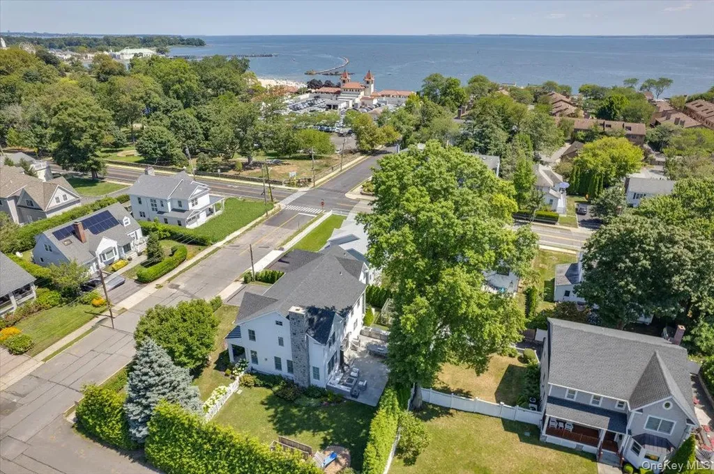 100 Dearborn Avenue Rye NY 10580
