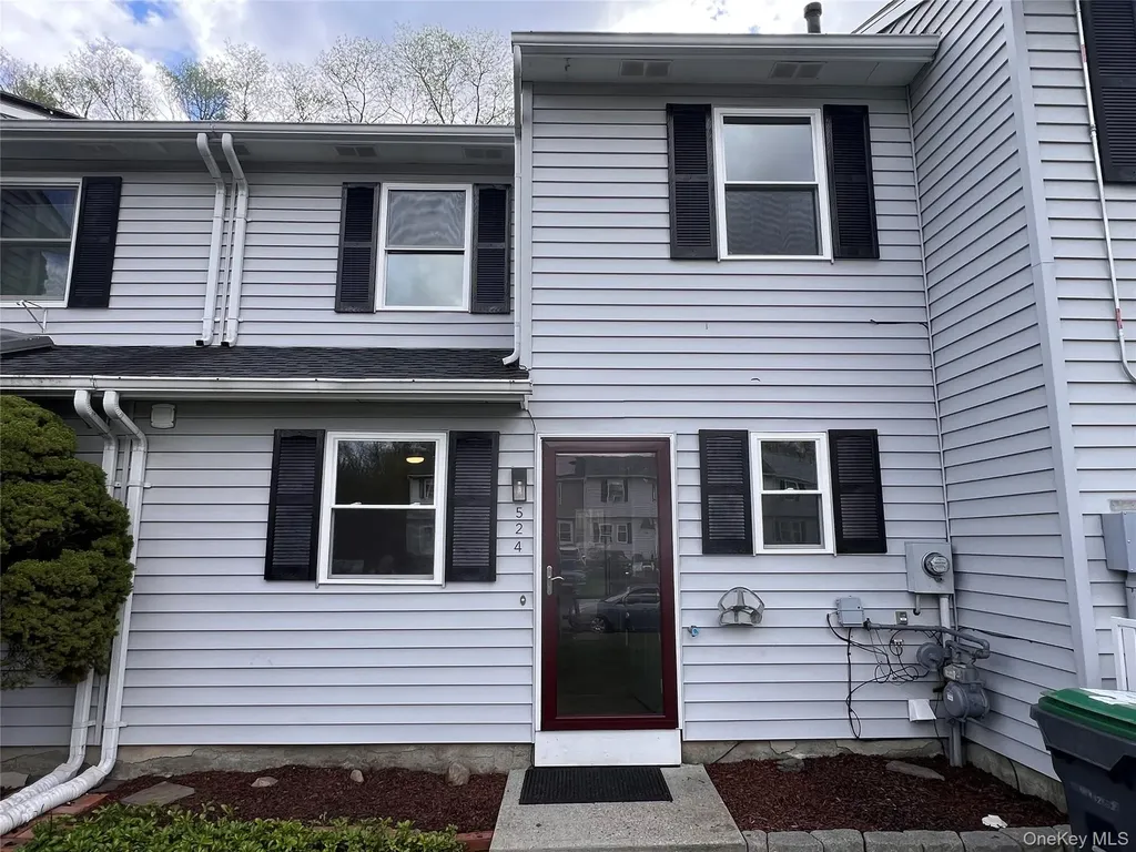 524 Saracino Drive Maybrook NY 12543