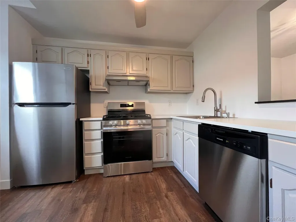 524 Saracino Drive Maybrook NY 12543