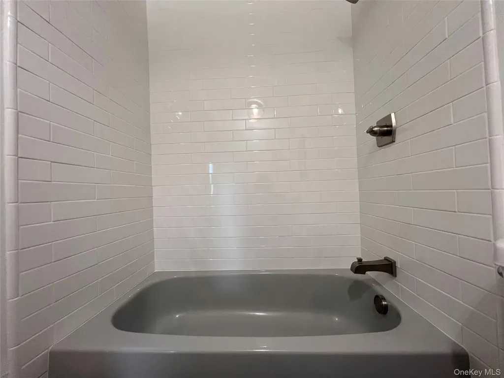 524 Saracino Drive Maybrook NY 12543