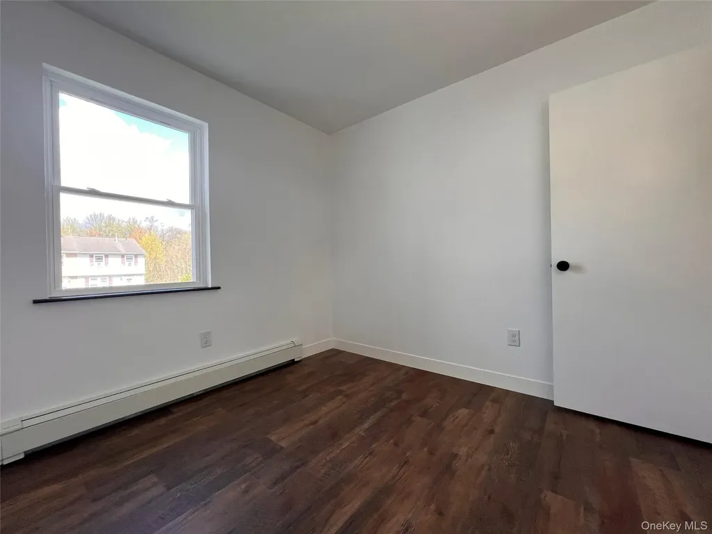 524 Saracino Drive Maybrook NY 12543