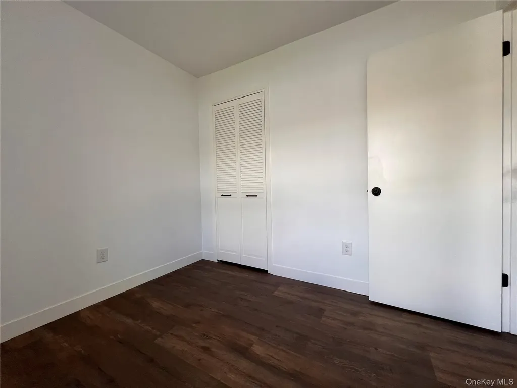 524 Saracino Drive Maybrook NY 12543
