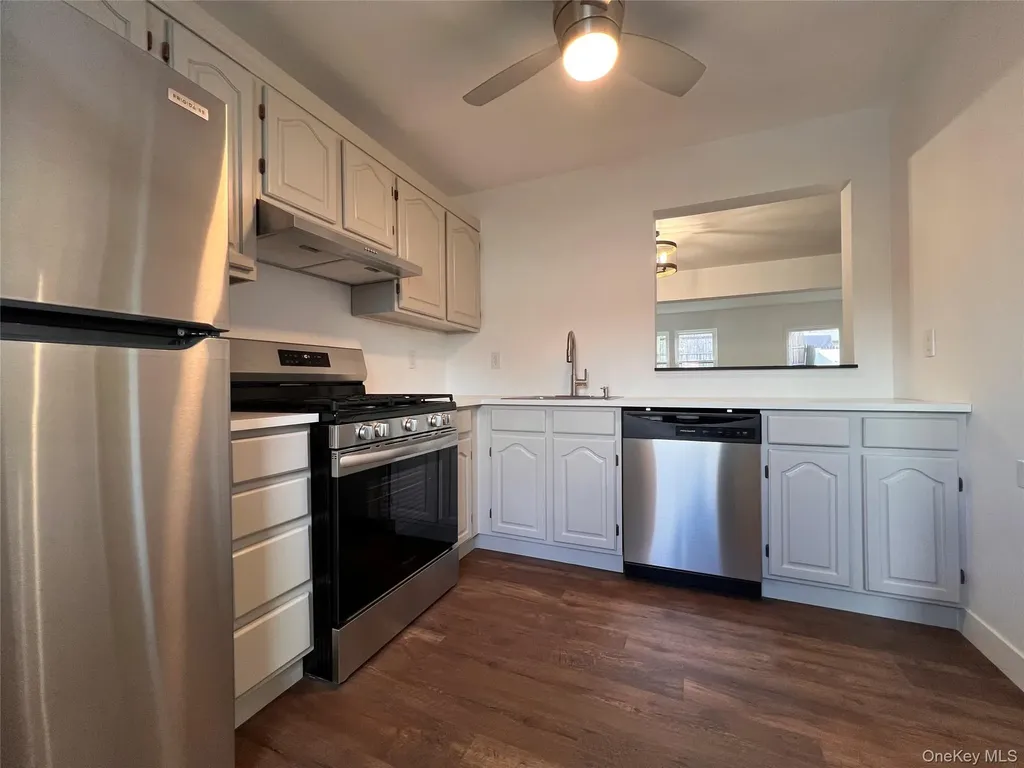 524 Saracino Drive Maybrook NY 12543