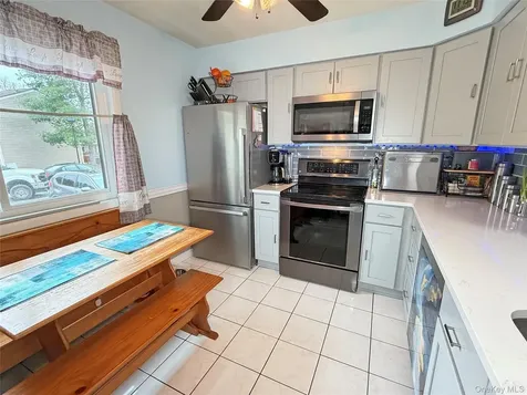 5007 Chelsea Cove N Hopewell Junction NY 12533