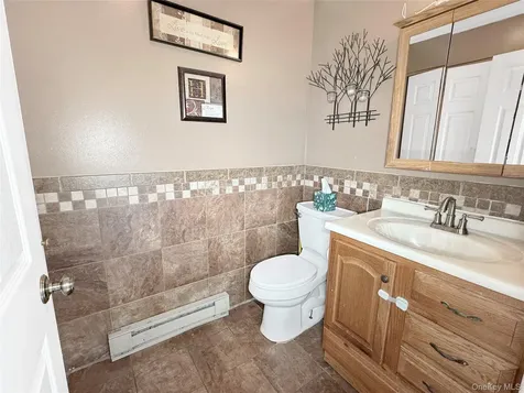 5007 Chelsea Cove N Hopewell Junction NY 12533