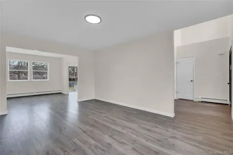 85 Patchogue Avenue Mastic NY 11950