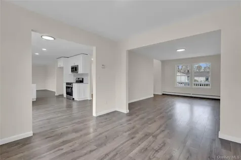 85 Patchogue Avenue Mastic NY 11950