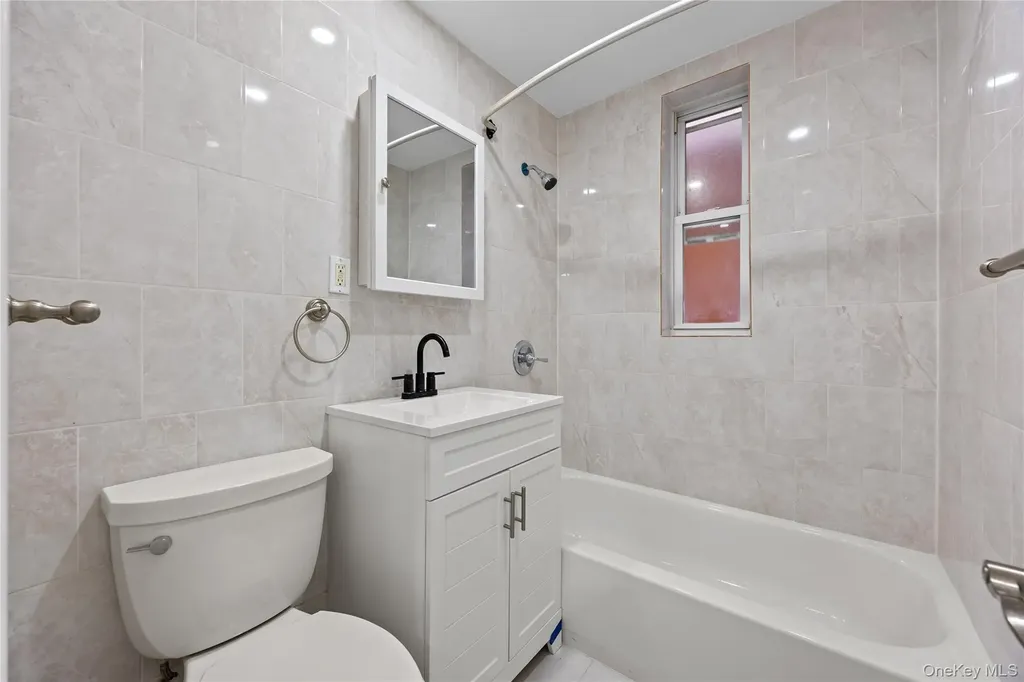 3121 Mickle Avenue Bronx NY 10469