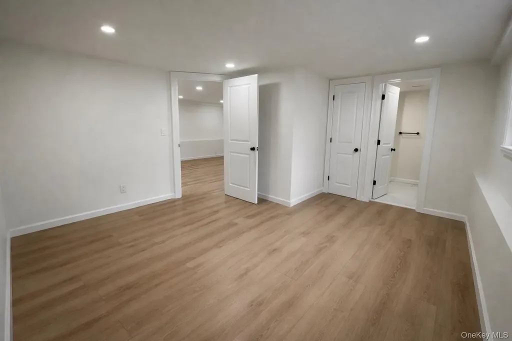 40 Arbour Street West Islip NY 11795