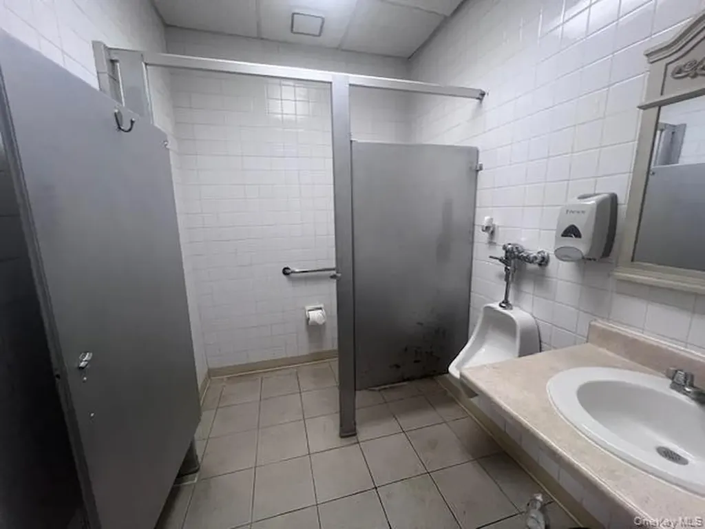 5017 Avenue D Brooklyn NY 11203
