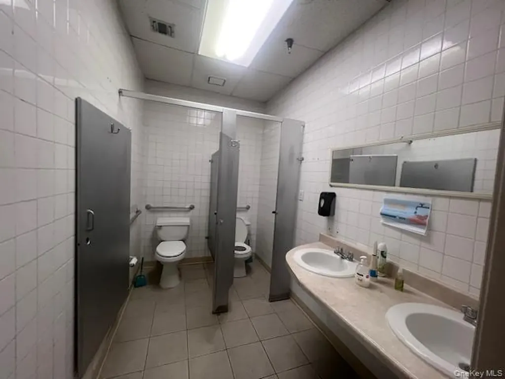 5017 Avenue D Brooklyn NY 11203