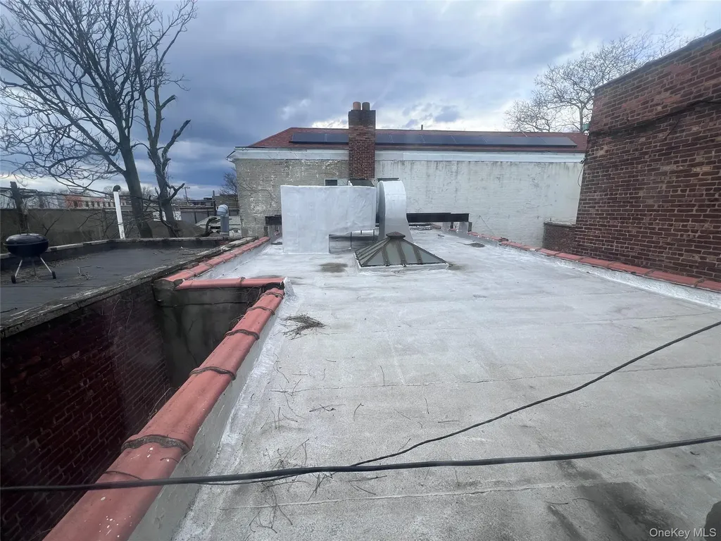5017 Avenue D Brooklyn NY 11203