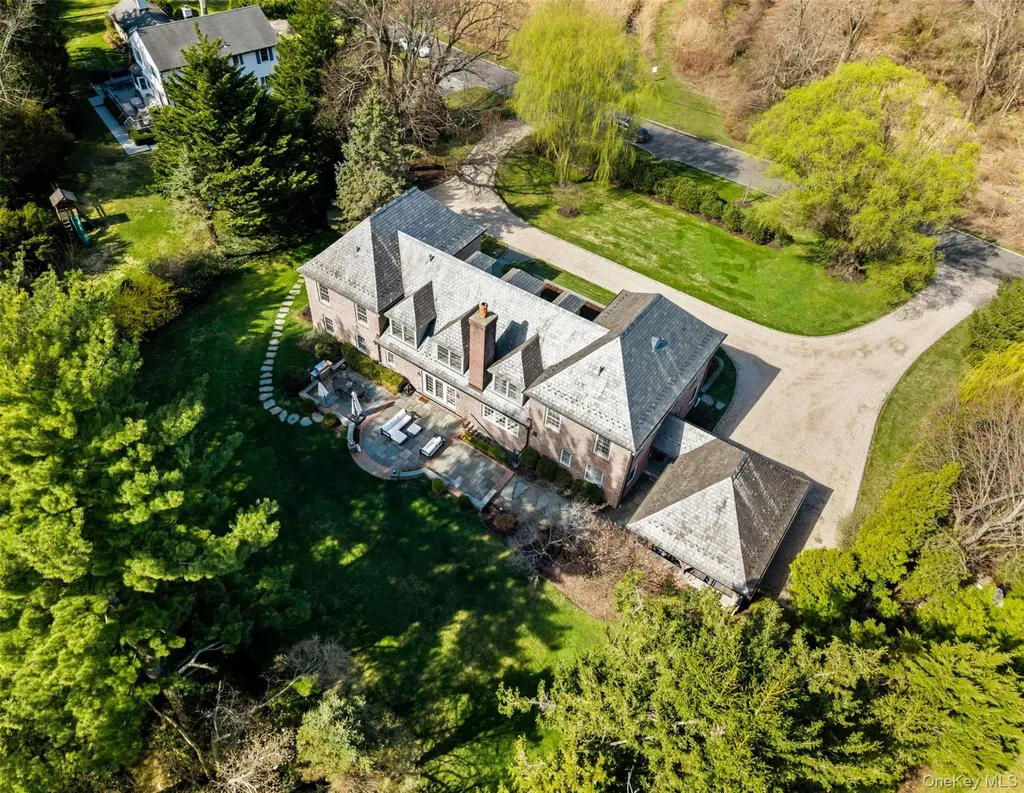 50 Greendale Road Scarsdale NY 10583