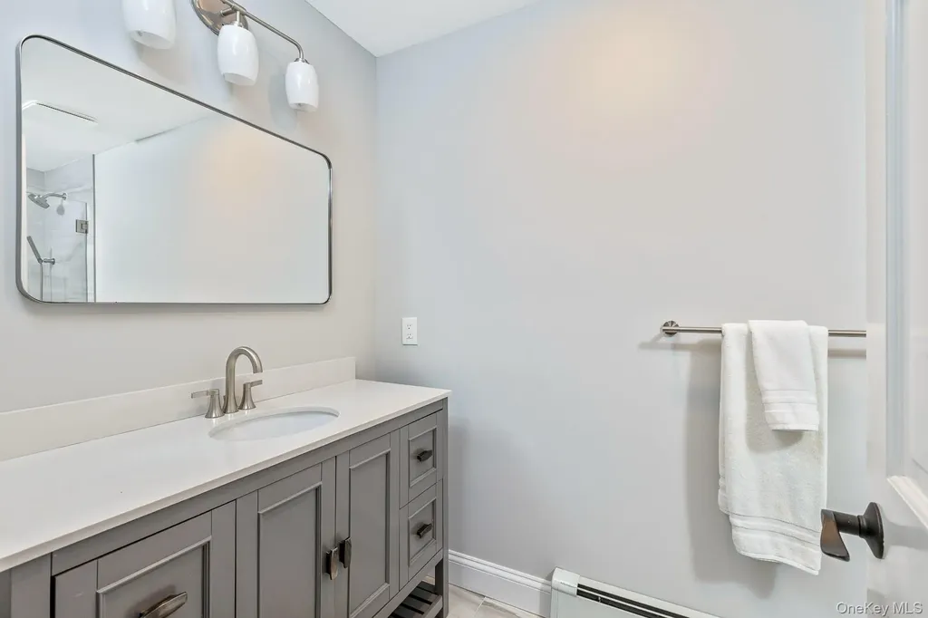 26 Box Tree Road East Quogue NY 11942