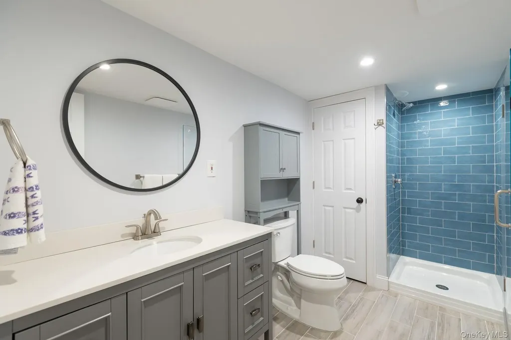 26 Box Tree Road East Quogue NY 11942
