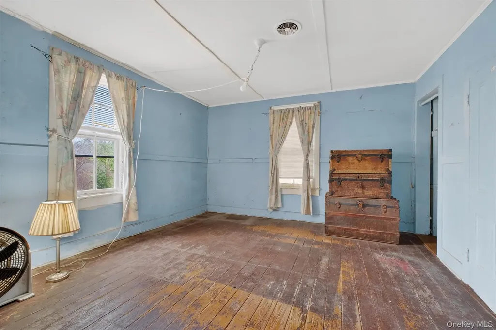 16 Hamilton Road Wappingers Falls NY 12590