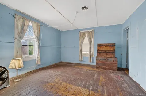 16 Hamilton Road Wappingers Falls NY 12590