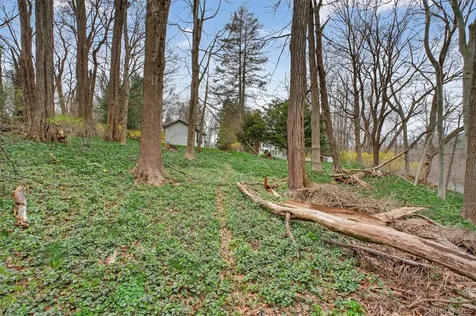16 Hamilton Road Wappingers Falls NY 12590
