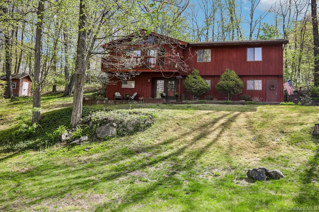 21 Stonehouse Road Somers NY 10589