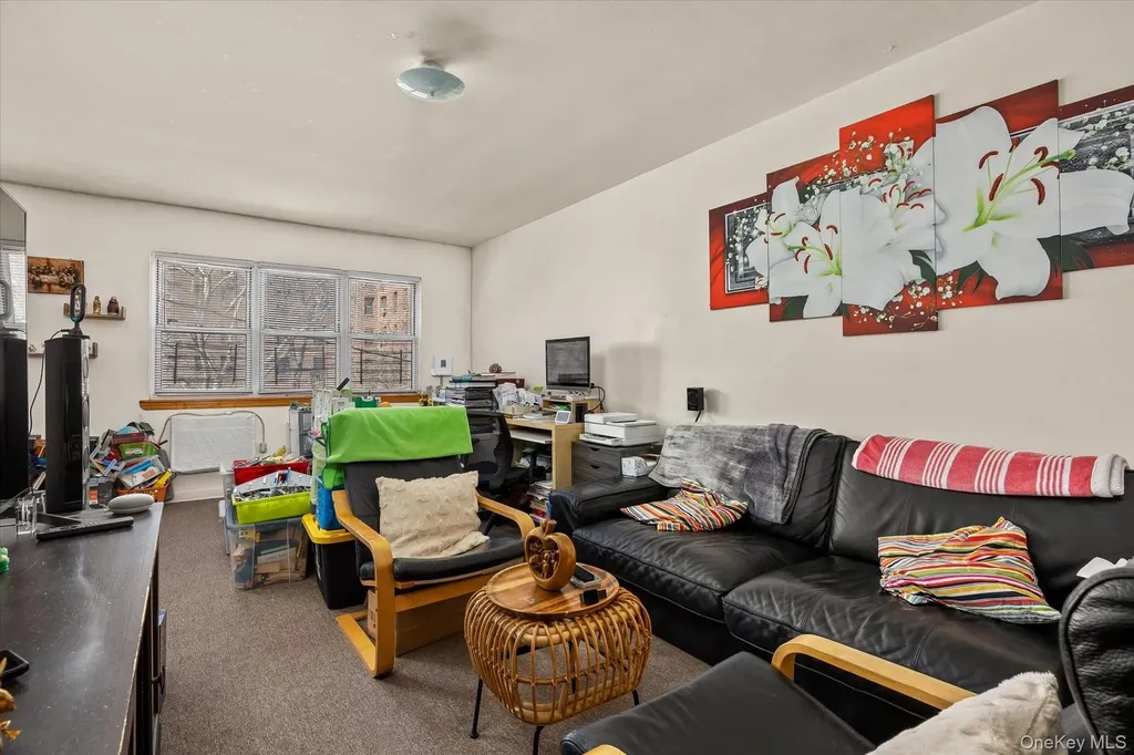 5263 65th Place Maspeth NY 11378