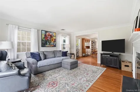 325 Frank Avenue Mamaroneck NY 10543