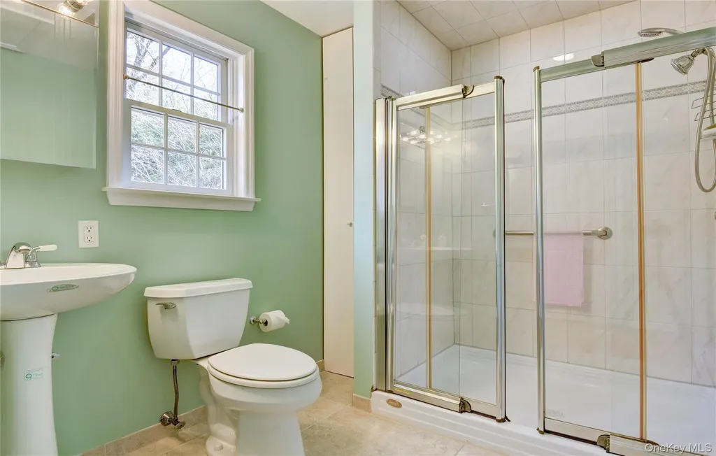 61 Kathwood Road White Plains NY 10607