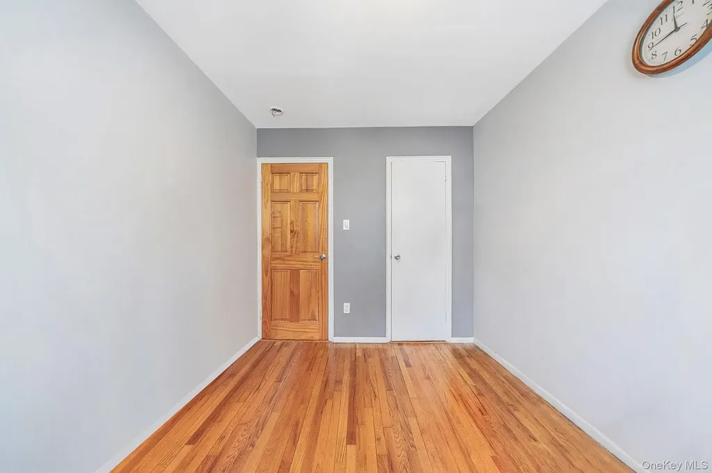 8605 77th Avenue Glendale NY 11385