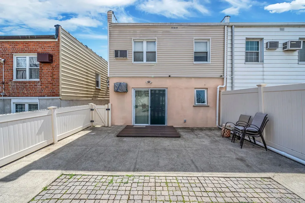 8605 77th Avenue Glendale NY 11385