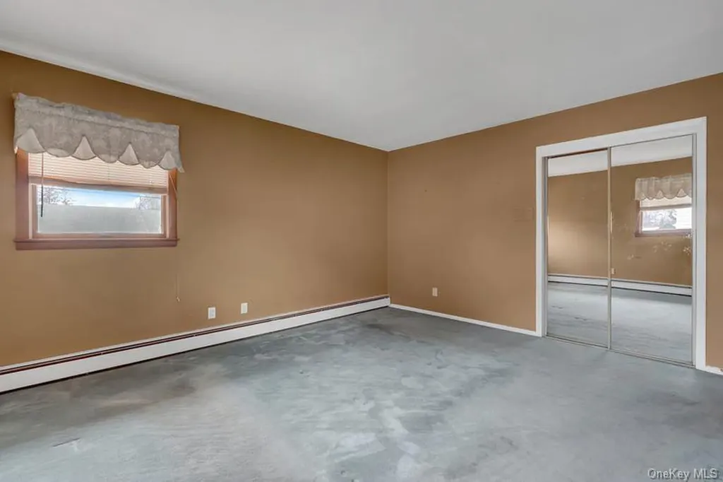 50 Independence Avenue Babylon NY 11702