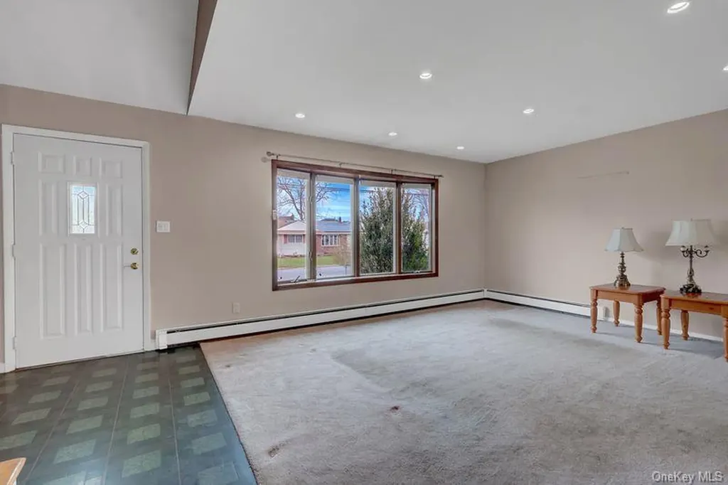 50 Independence Avenue Babylon NY 11702