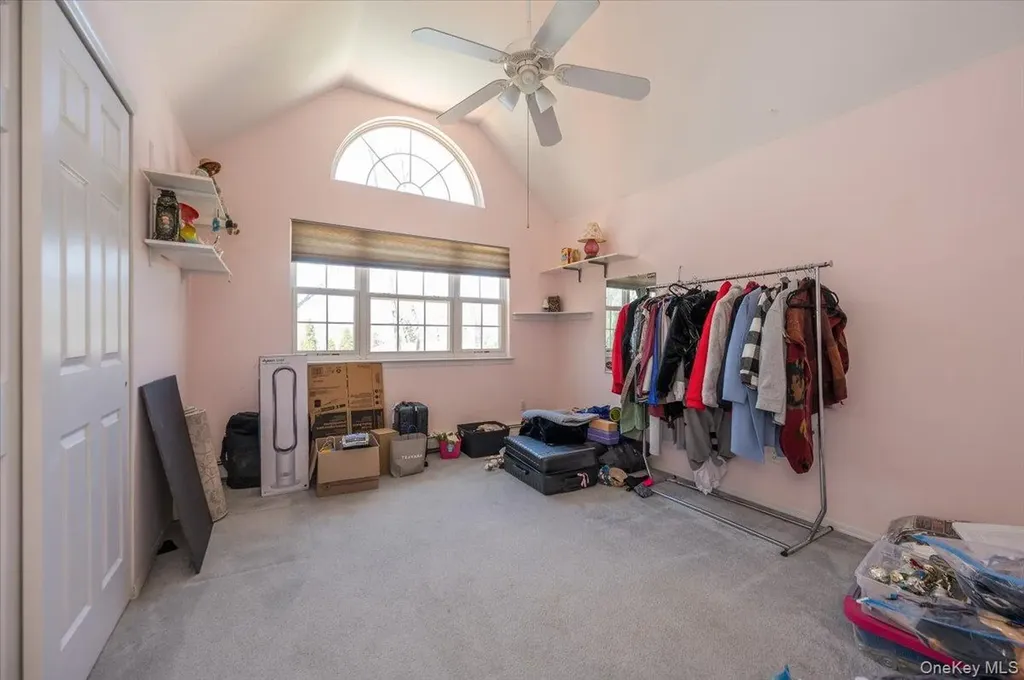 20 Pineacre Drive Smithtown NY 11787