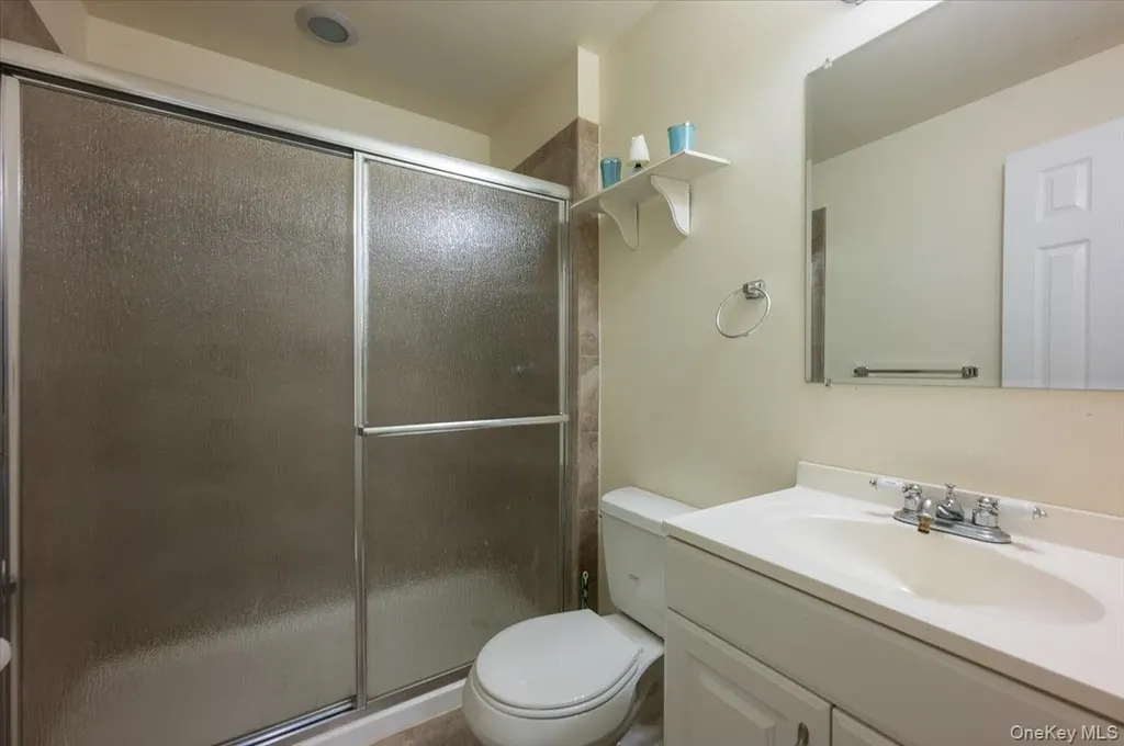 20 Pineacre Drive Smithtown NY 11787