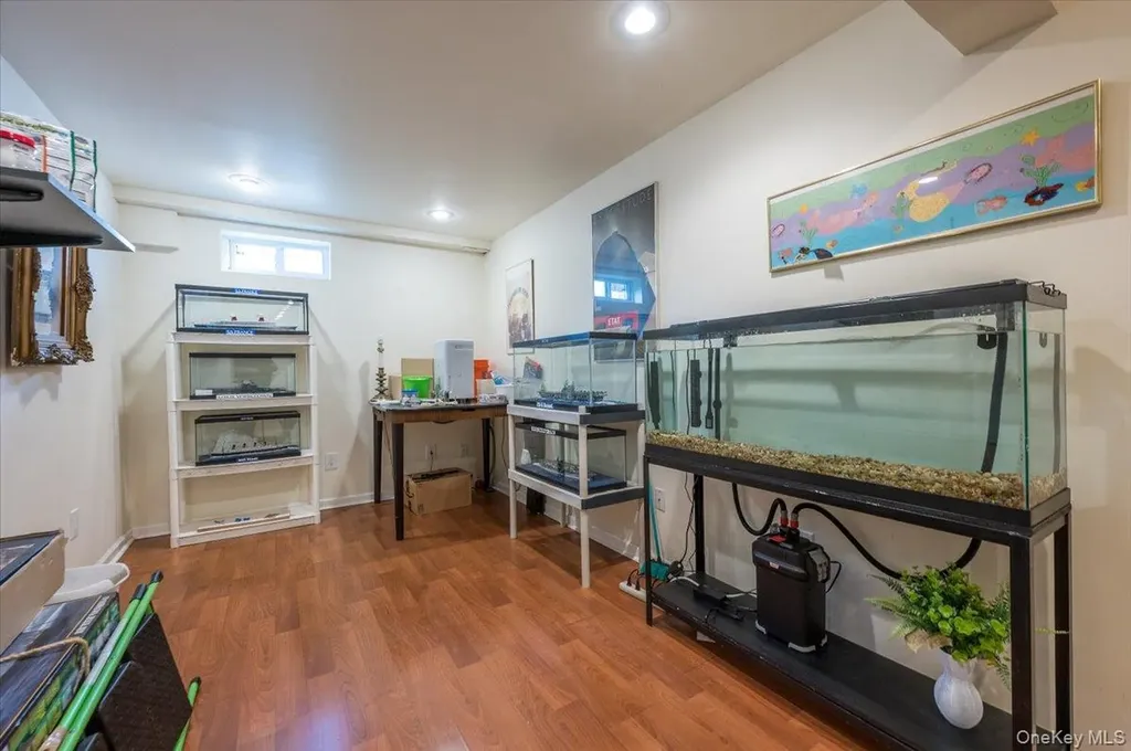 20 Pineacre Drive Smithtown NY 11787