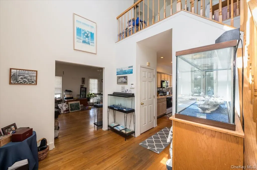 20 Pineacre Drive Smithtown NY 11787