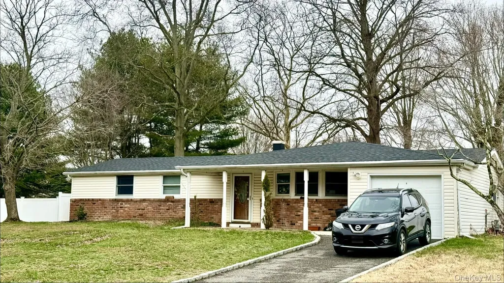 39 University Heights Drive Stony Brook NY 11790