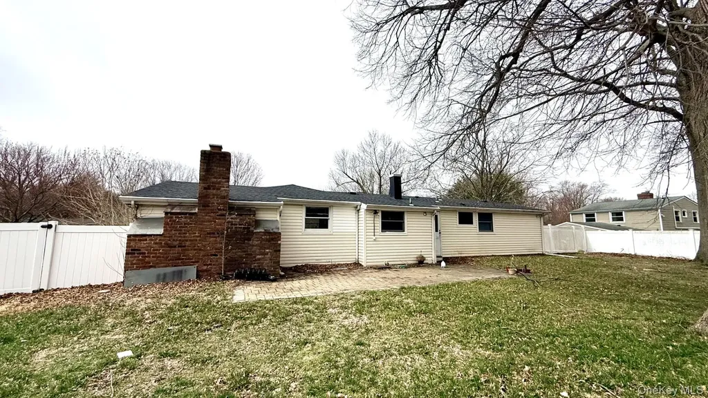 39 University Heights Drive Stony Brook NY 11790