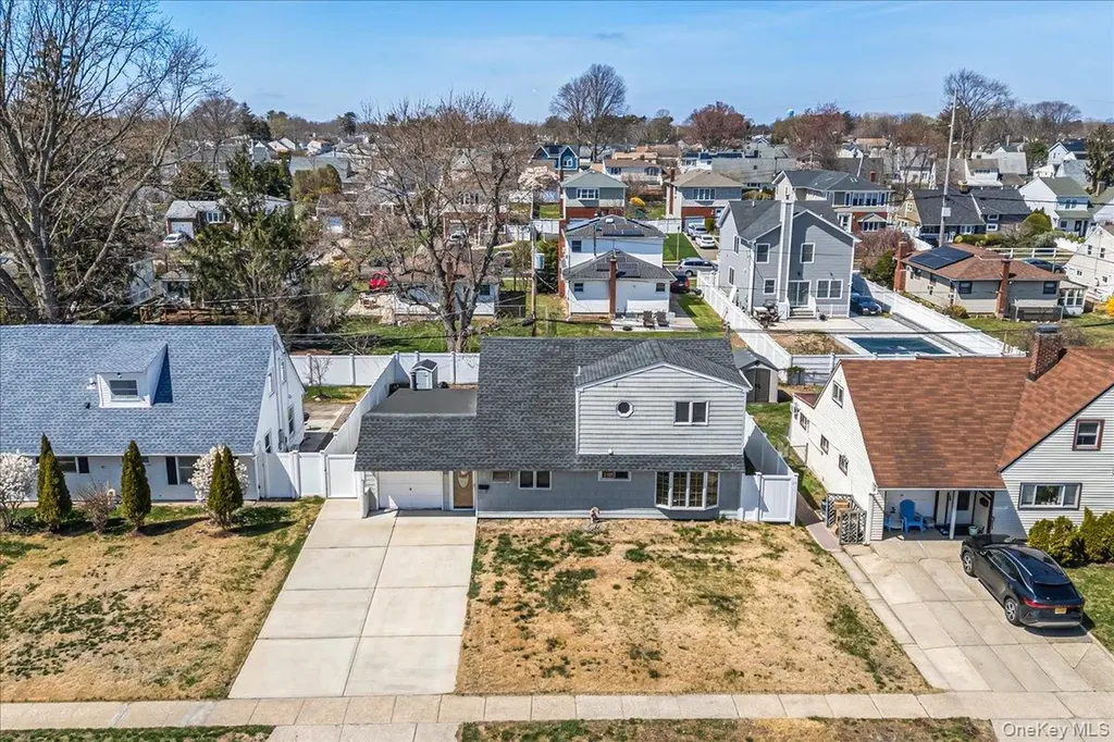 65 Prentice Road Levittown NY 11756