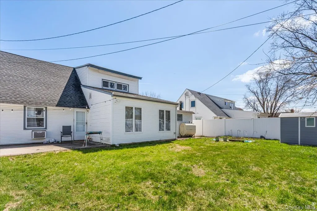 65 Prentice Road Levittown NY 11756